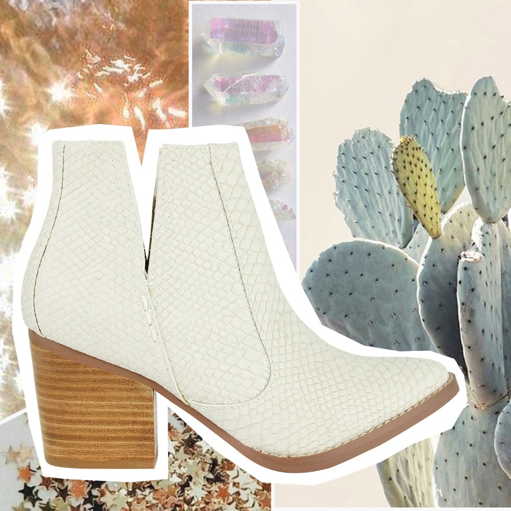 SOLD OUT NWT cream booties - Picture 2 of 5